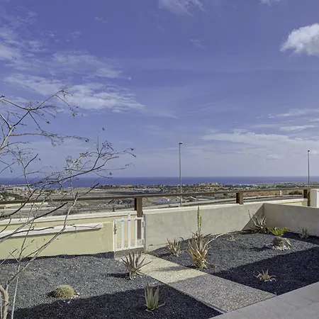Apartament Private Terrace House - Parking - Pool