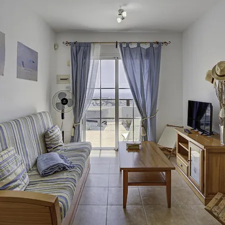 Private Terrace House - Parking - Pool Appartement *